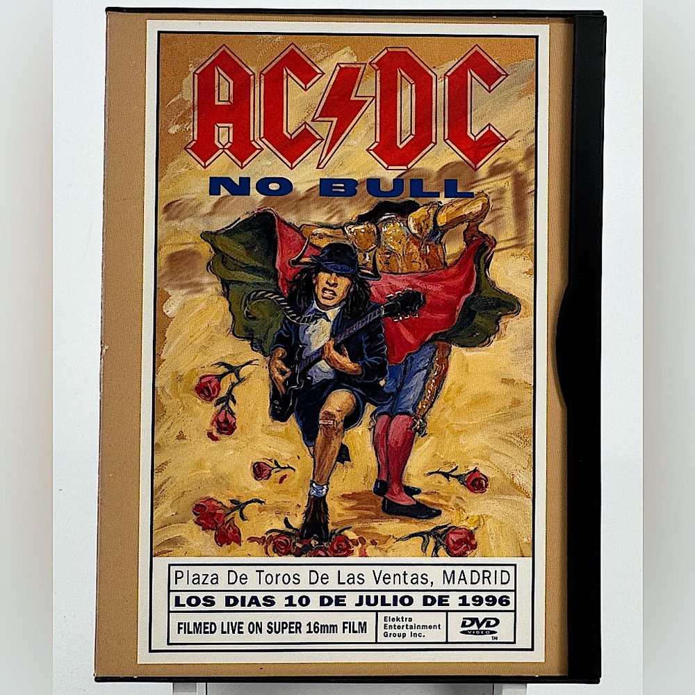 AC/DC No Bull Concert DVD. Plaza De Toros De Las Ventas, Madrid.